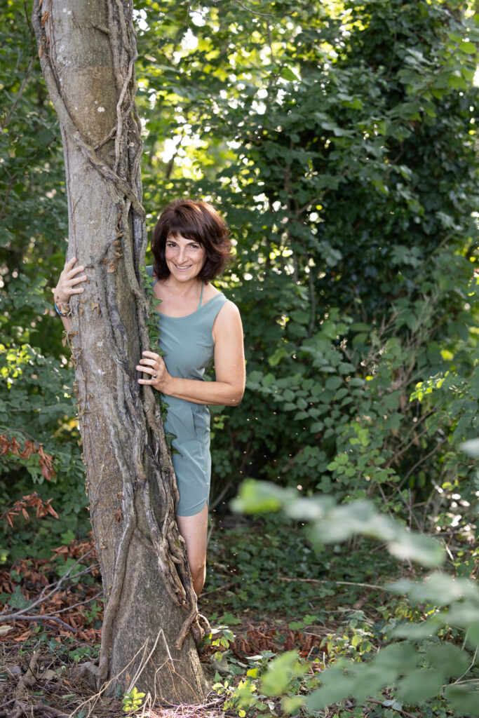 Sylvie dans la forêt